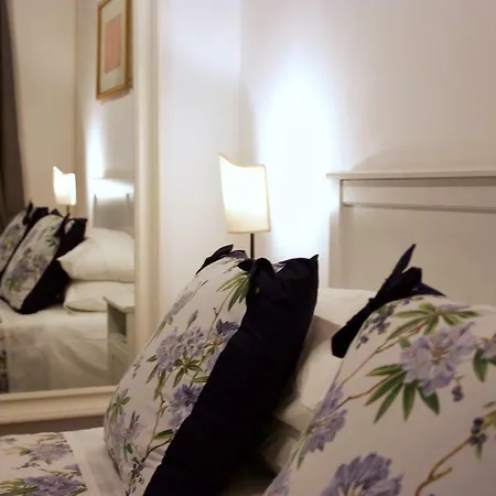 Luxury Central Flat River View *