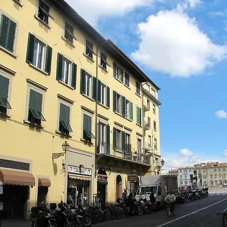 Luxury Central Flat River View * Florencie