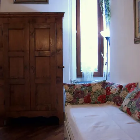 Luxury Central Flat River View Florencie