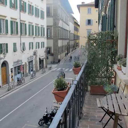 Luxury Central Flat River View Apartment Florenz
