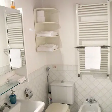 아파트 Luxury Central Flat River View